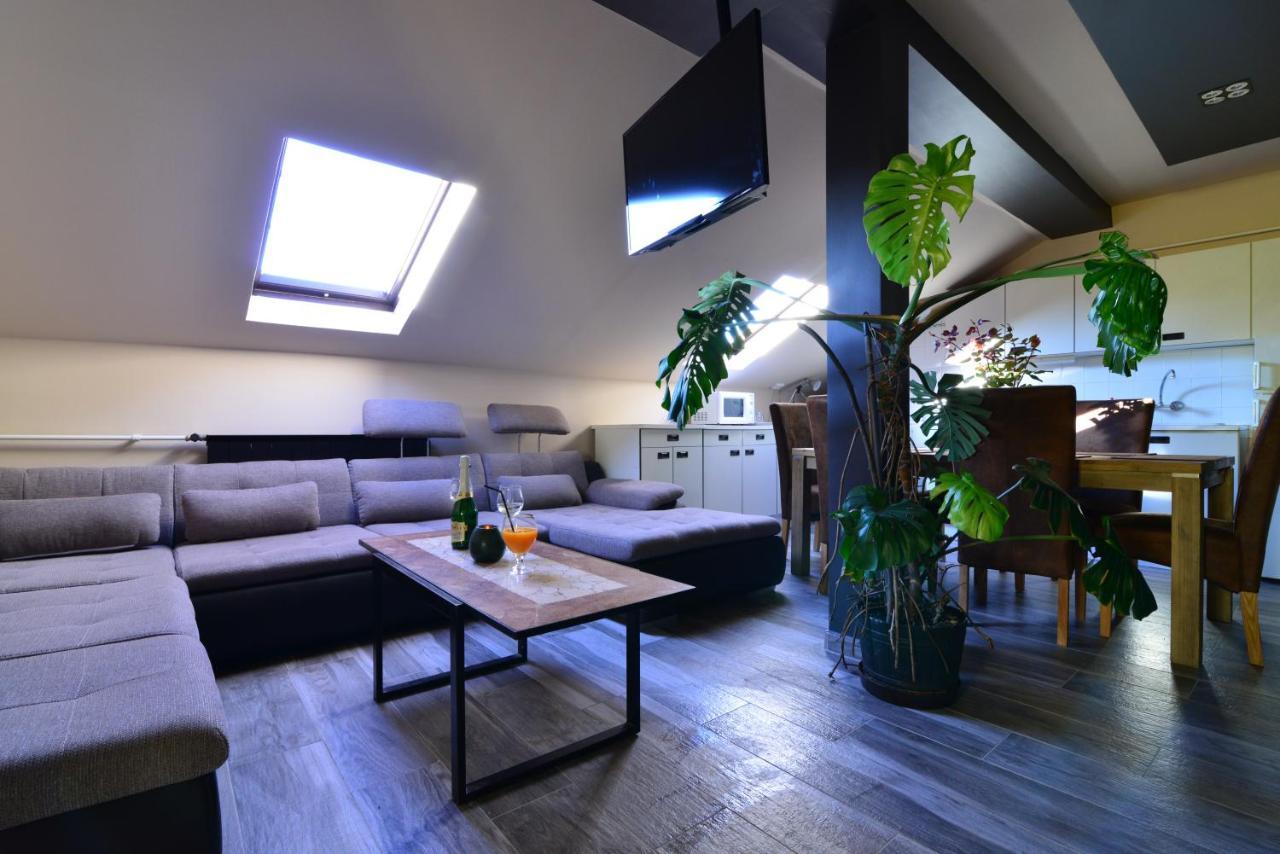Thermal Panzio ชาร์วาร์ ภายนอก รูปภาพ